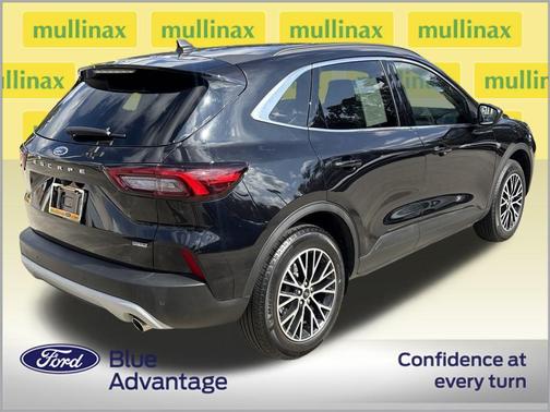 2025 Ford Escape PHEV SE