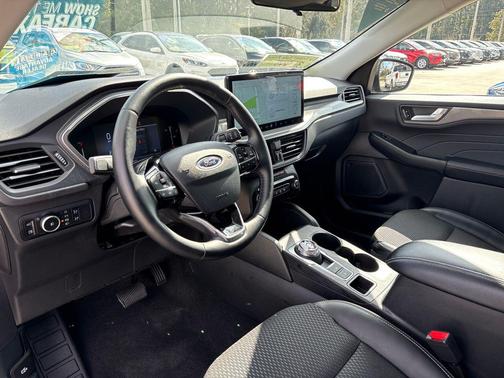 2025 Ford Escape PHEV SE