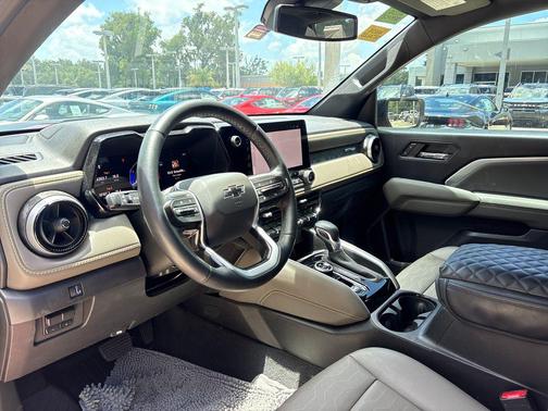 Radiant Red Tintcoat 2024 Chevrolet Colorado ZR2