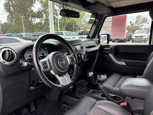 2012 Jeep Wrangler Sahara