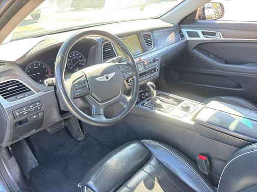 2015 Hyundai Genesis 3.8