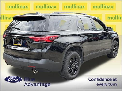 2022 Chevrolet Traverse LS