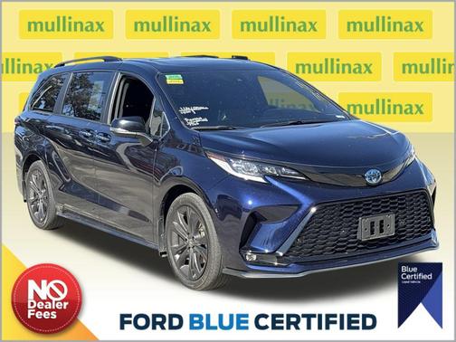 2024 Toyota Sienna XSE 7 Passenger