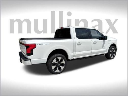 2023 Ford F-150 Lightning Platinum