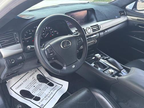 Ultra White 2013 Lexus LS 460 Base