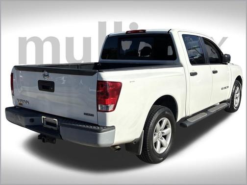 2015 Nissan Titan S
