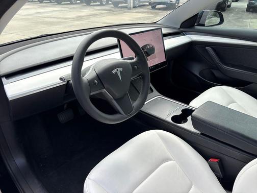 Solid Black 2022 Tesla Model 3 Long Range