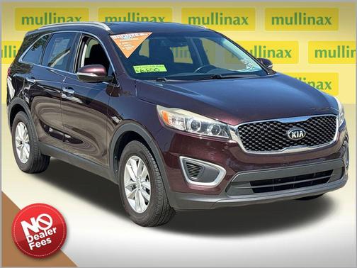 Dark Cherry 2016 Kia Sorento LX