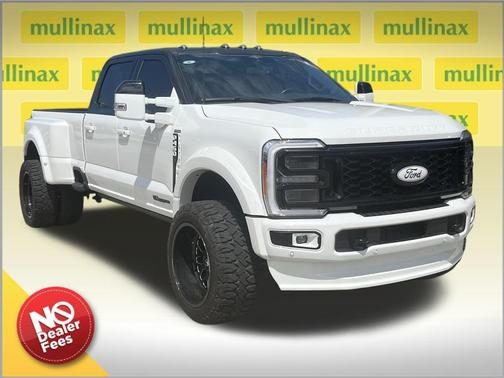 Star White Metallic Tri-Coat 2023 Ford F-450 Platinum