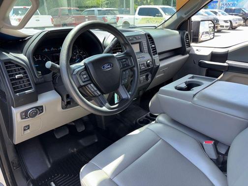 Oxford White 2017 Ford F-150 XL