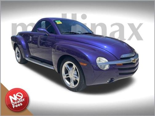 2004 Chevrolet SSR Base