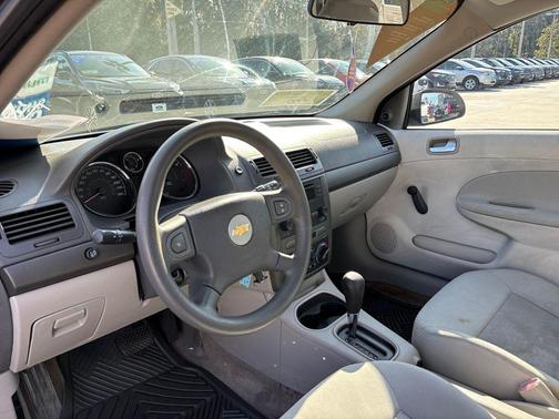 2005 Chevrolet Cobalt Base