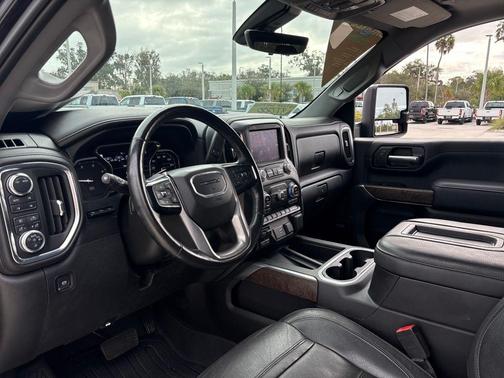 2020 GMC Sierra 2500 Denali