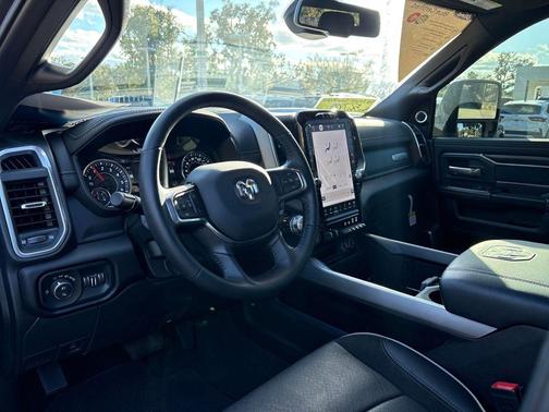 2024 RAM 2500 Laramie Crew Cab 4x4 6'4' Box