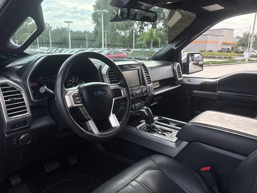 2015 Ford F-150 Platinum