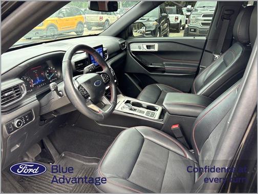 2024 Ford Explorer ST-Line