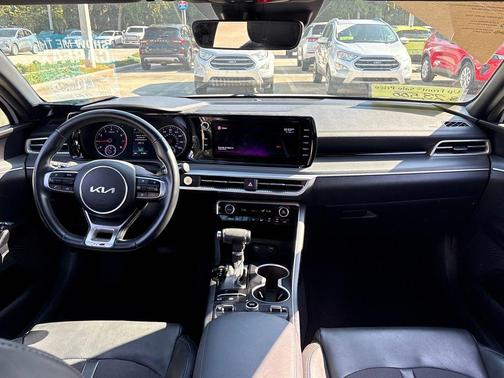 2022 Kia K5 GT-Line
