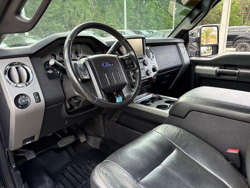 Shadow Black 2016 Ford F-250 Lariat