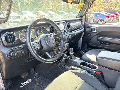 2019 Jeep Wrangler Unlimited Sport Altitude