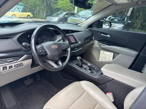 2019 Cadillac XT4 Premium Luxury