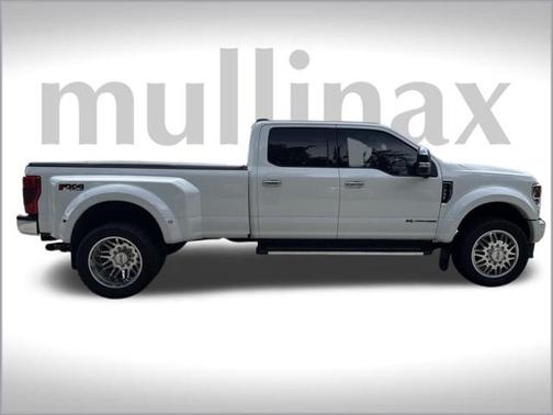 2022 Ford F-450 Lariat