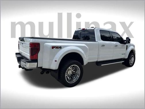 2022 Ford F-450 Lariat