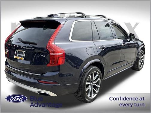 2019 Volvo XC90 T6 Momentum