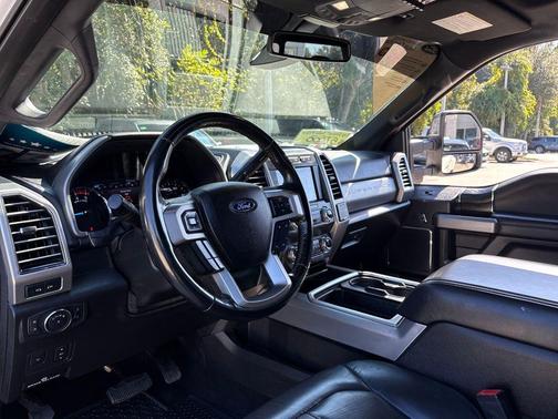 2019 Ford F-350 Platinum