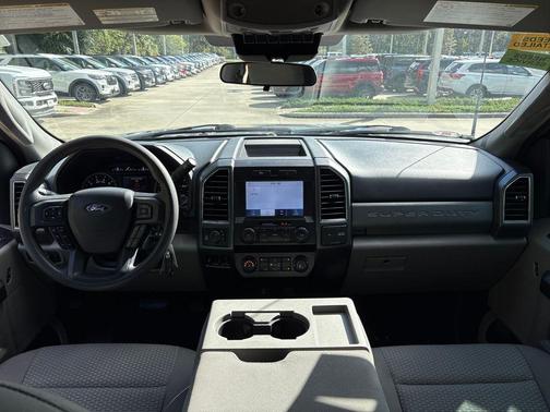 2022 Ford F-350 XLT