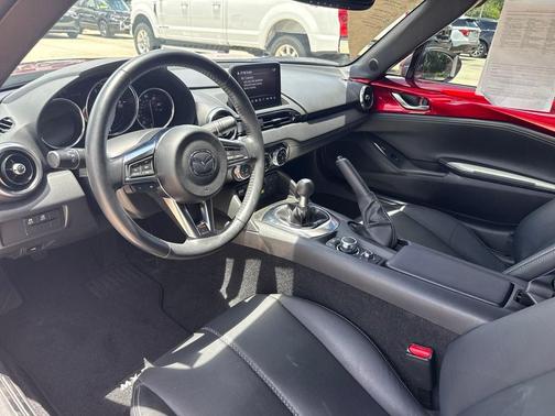 2023 Mazda MX-5 Miata RF Grand Touring