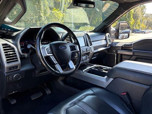 2019 Ford F-350 Platinum