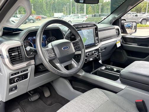 Iconic Silver Metallic 2023 Ford F-150 XLT