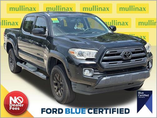 Black 2017 Toyota Tacoma SR5