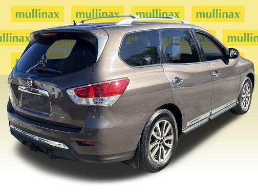2015 Nissan Pathfinder SL