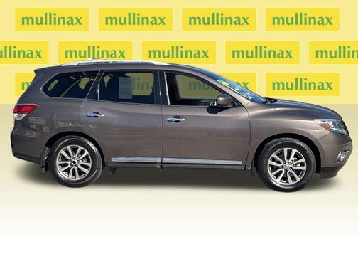 2015 Nissan Pathfinder SL