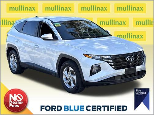 2022 Hyundai TUCSON SE