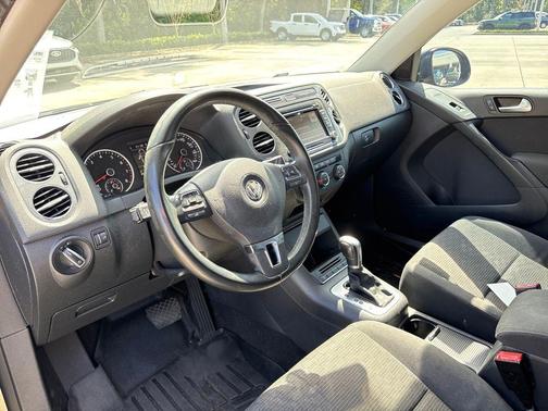 2015 Volkswagen Tiguan Auto S