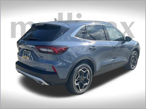 2026 Ford Escape Platinum