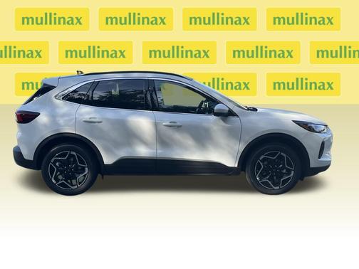 2026 Ford Escape Platinum