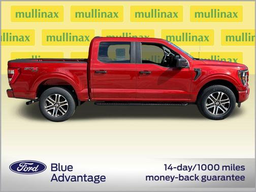 Hot Pepper Red Metallic Tinted Clearcoat 2023 Ford F-150 XL
