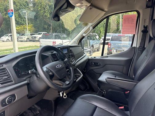2023 Ford Transit-250 Base
