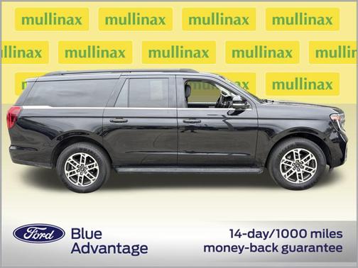 2025 Ford Expedition Max Active 4x2