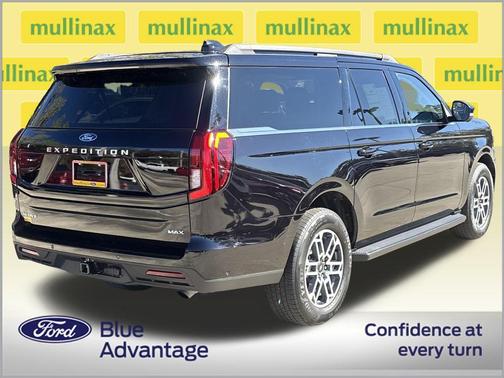 2025 Ford Expedition Max Active 4x2