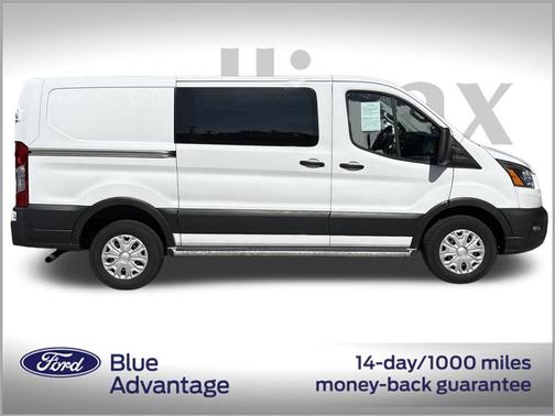 2022 Ford Transit-250 Base