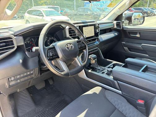 Ice Cap 2024 Toyota Tundra SR5