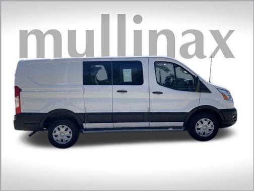 2022 Ford Transit-250 Base