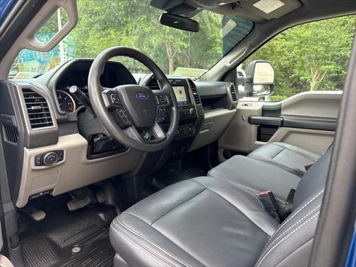 2022 Ford F-250 XL
