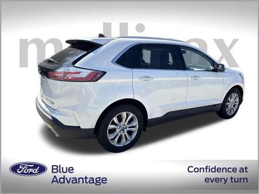 2020 Ford Edge Titanium