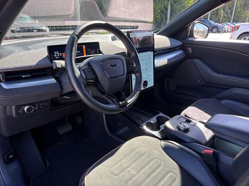 2022 Ford Mustang Mach-E GT