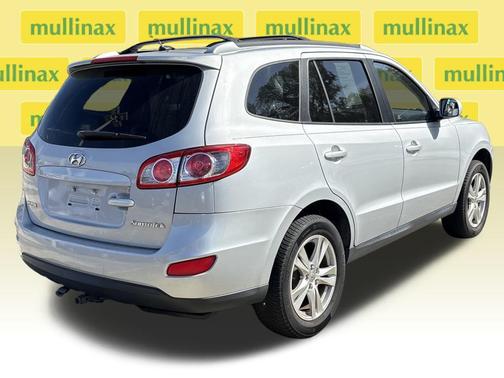 2010 Hyundai SANTA FE SE